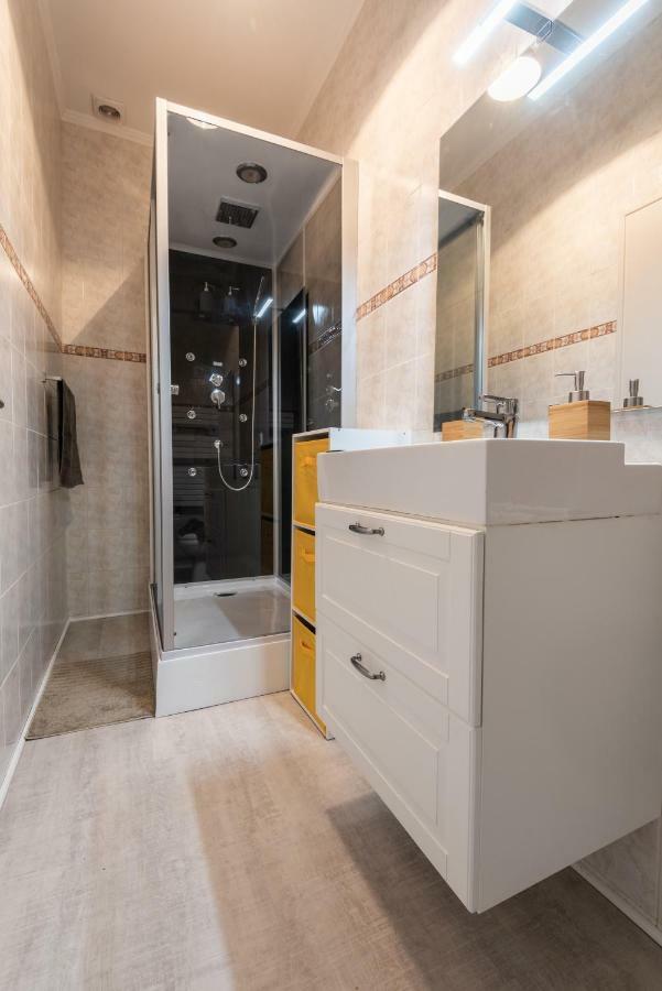 Appartement Coeur De Ville - Wifi - Lave-Seche Linge Pau Εξωτερικό φωτογραφία