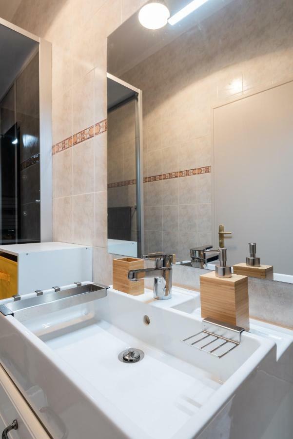 Appartement Coeur De Ville - Wifi - Lave-Seche Linge Pau Εξωτερικό φωτογραφία